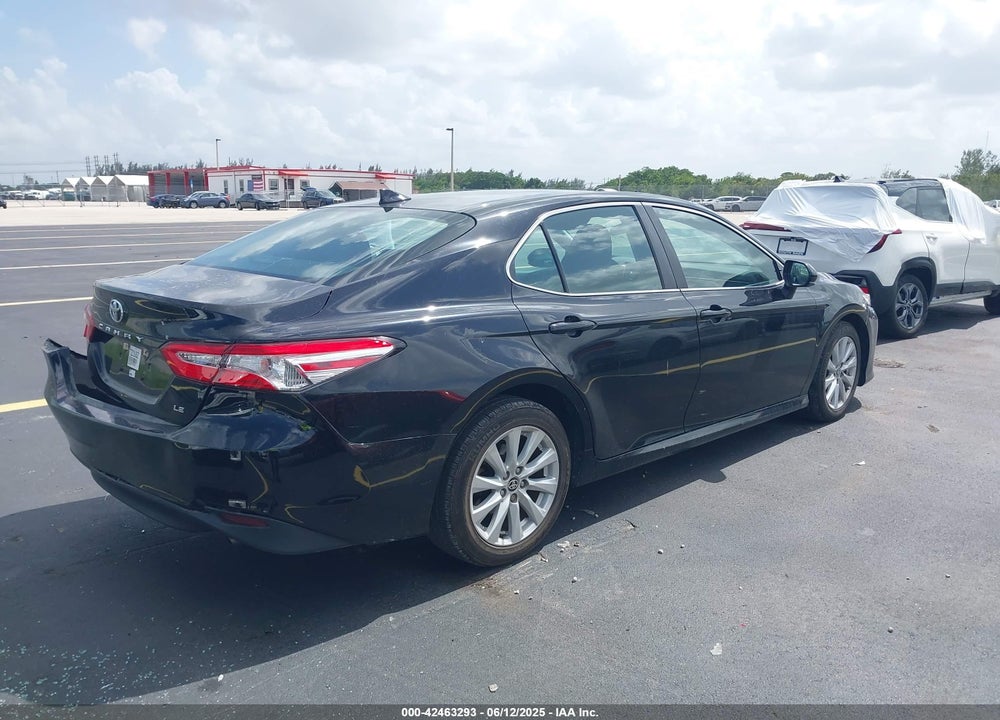 2020 TOYOTA CAMRY LE VIN: 4T1C11AK1LU991122