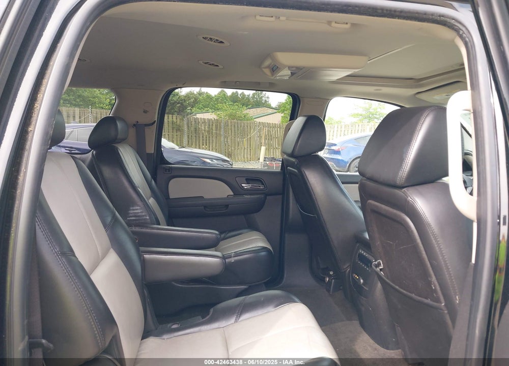 2007 CHEVROLET SUBURBAN 1500 LT VIN: 3GNFK16387G224495