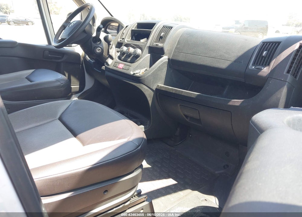 2015 RAM PROMASTER 1500 LOW ROOF VIN: 3C6TRVAG9FE515579