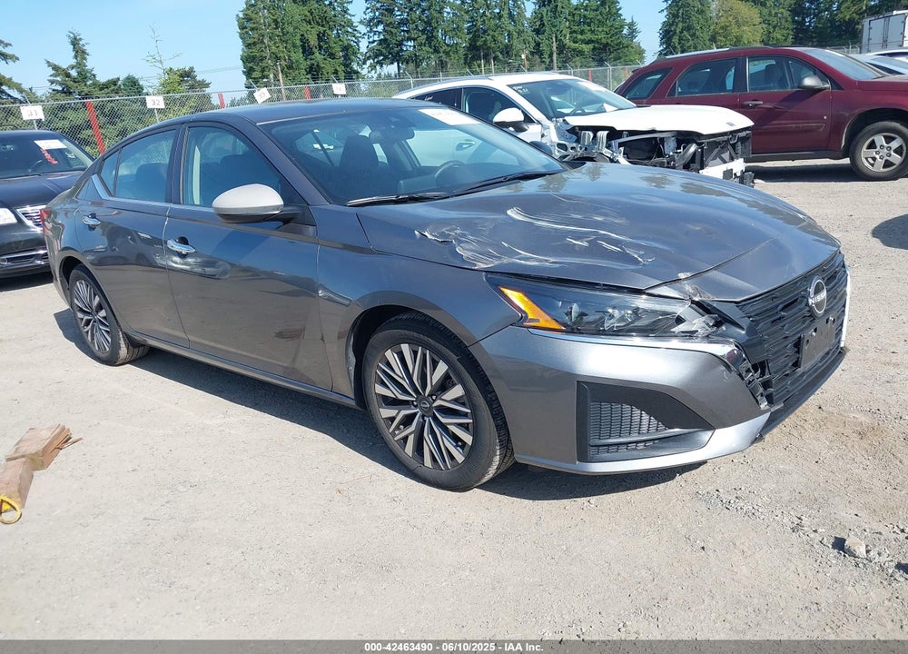 2024 NISSAN ALTIMA SV FWD VIN: 1N4BL4DV2RN372183