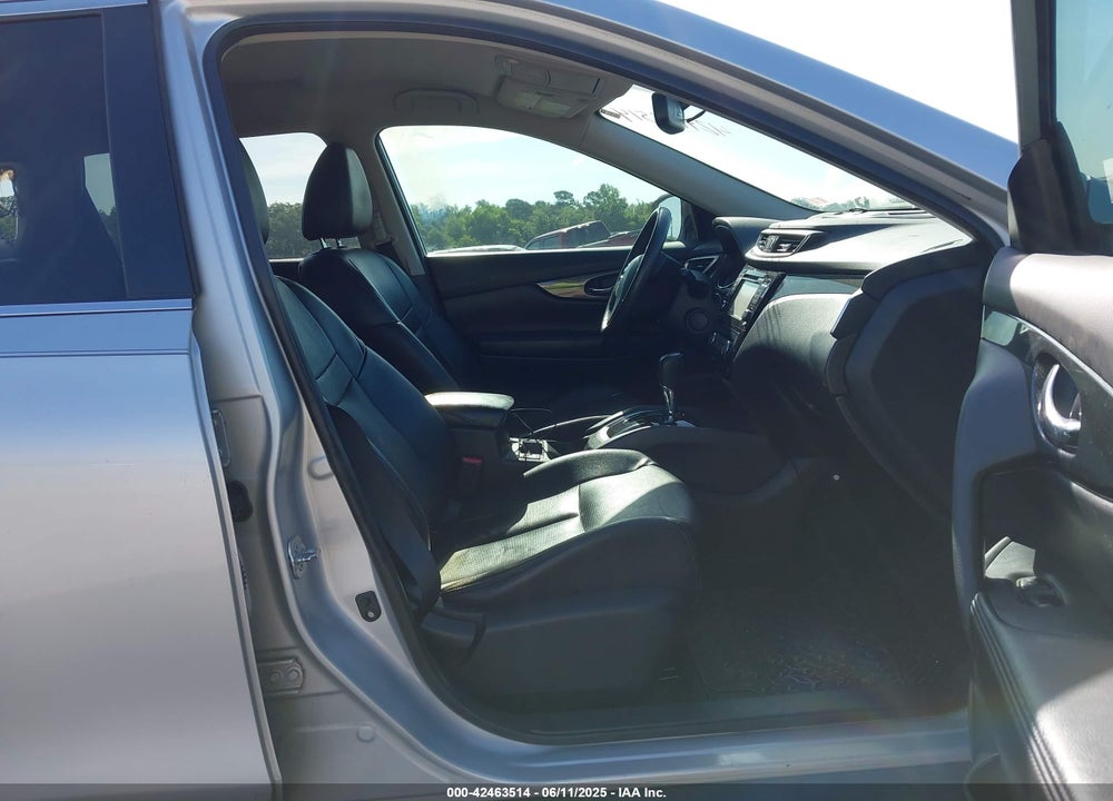 2016 NISSAN ROGUE SL VIN: 5N1AT2MV7GC740050