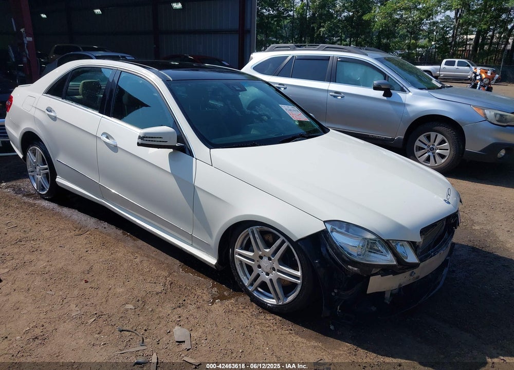 2010 MERCEDES-BENZ E 550 4MATIC VIN: WDDHF9AB8AA199449