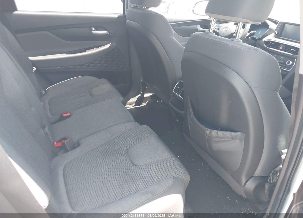 2019 HYUNDAI SANTA FE VIN: 5NMS33AD8KH129433