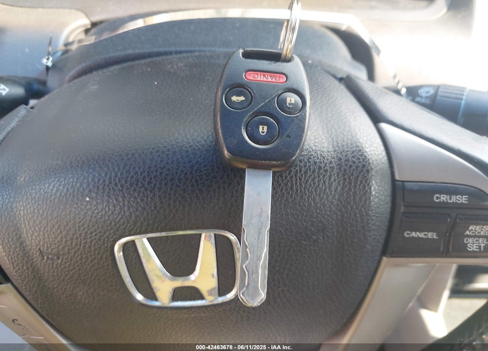 2009 HONDA ACCORD VIN: 1HGCP36819A033279