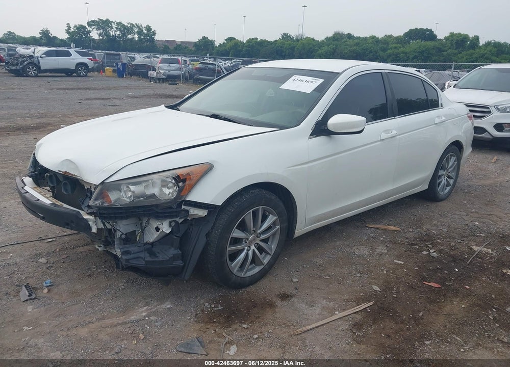 2010 HONDA ACCORD 2.4 LX VIN: 1HGCP2F30AA109044
