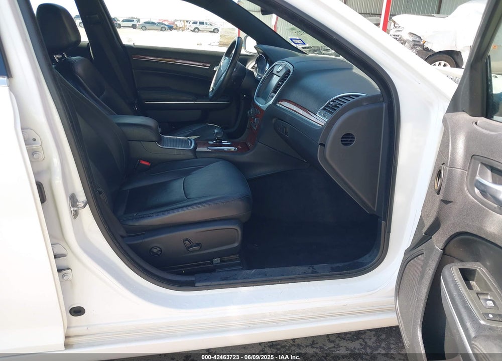 2013 CHRYSLER 300 VIN: 2C3CCAAG1DH707703