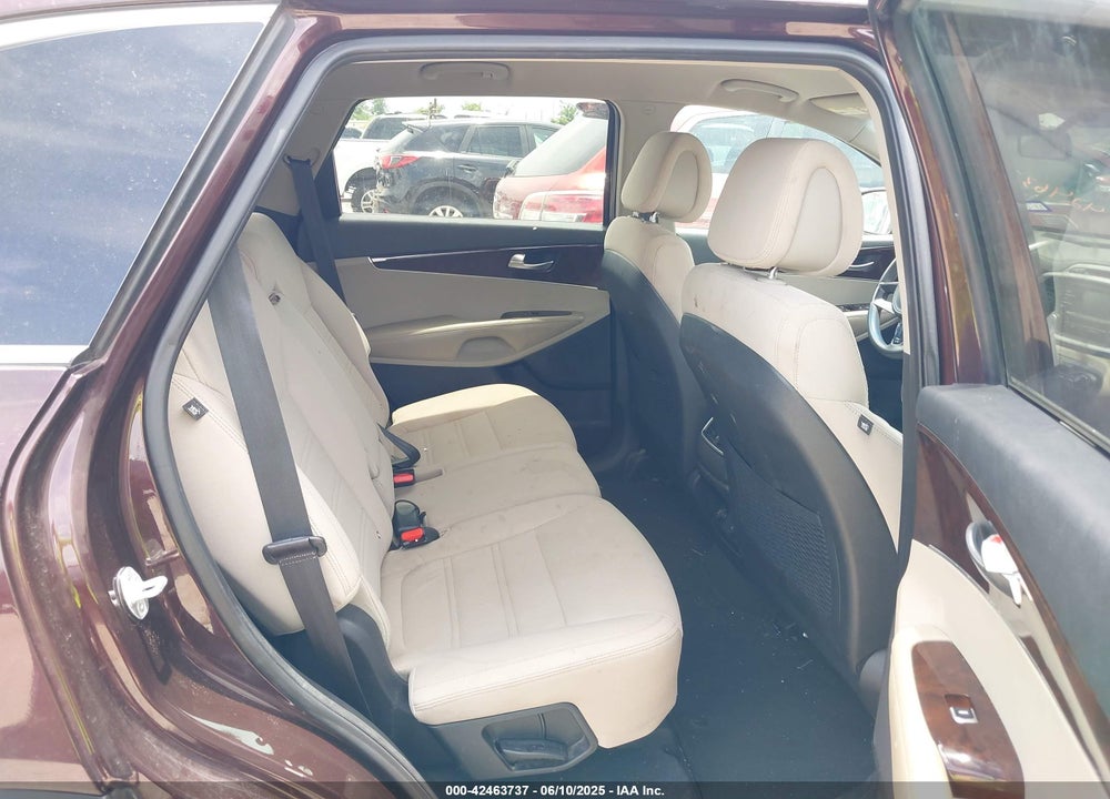 2016 KIA SORENTO 2.4L LX VIN: 5XYPG4A32GG055287