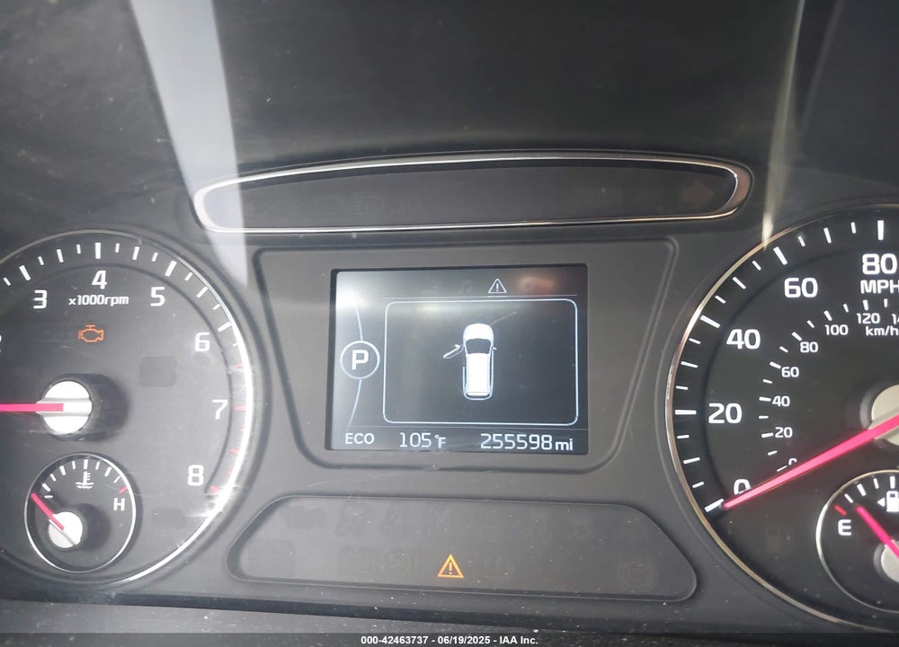 2016 KIA SORENTO 2.4L LX VIN: 5XYPG4A32GG055287