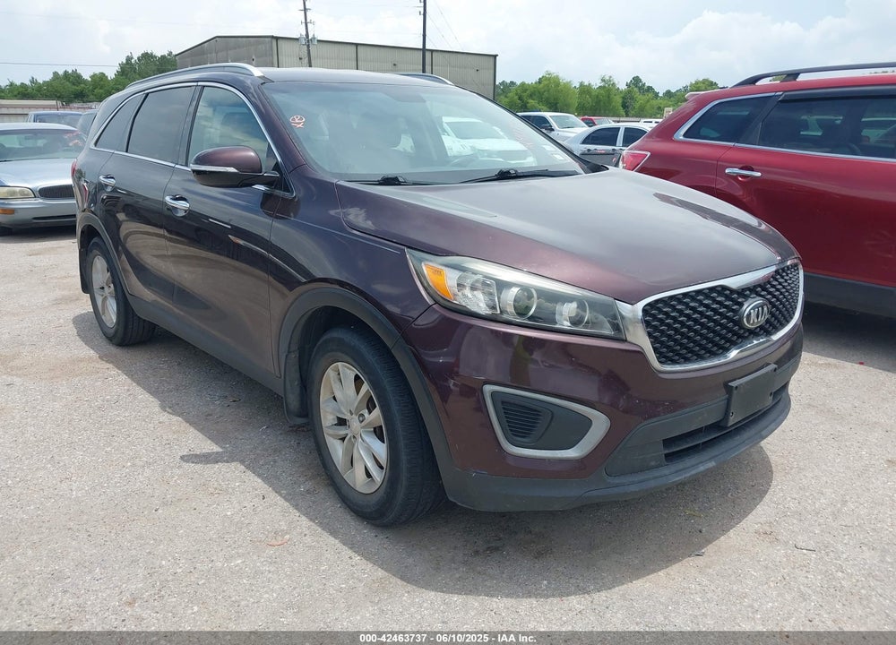 2016 KIA SORENTO 2.4L LX VIN: 5XYPG4A32GG055287