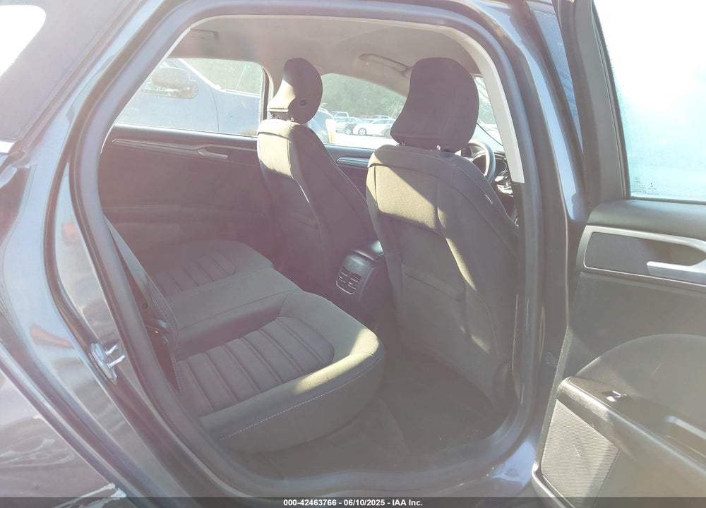 2017 FORD FUSION SE VIN: 3FA6P0H78HR379256