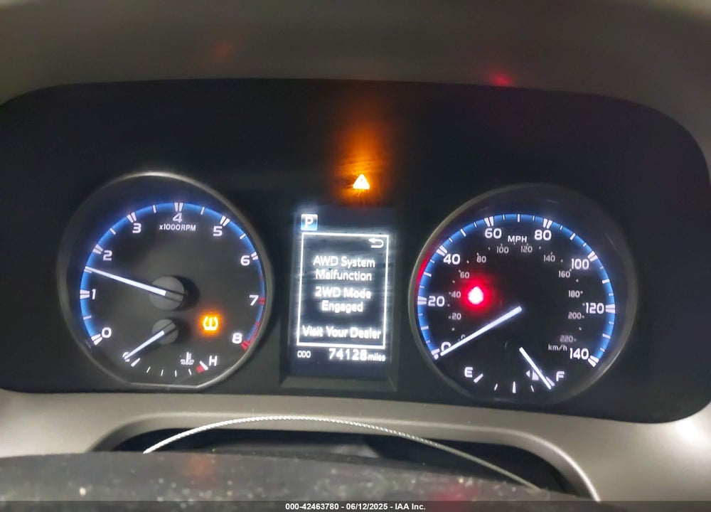 2018 TOYOTA RAV4 VIN: 2T3BFREV9JW825953