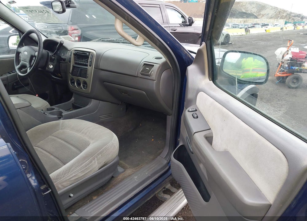 2005 FORD EXPLORER XLT/XLT SPORT VIN: 1FMDU73E65UB04476