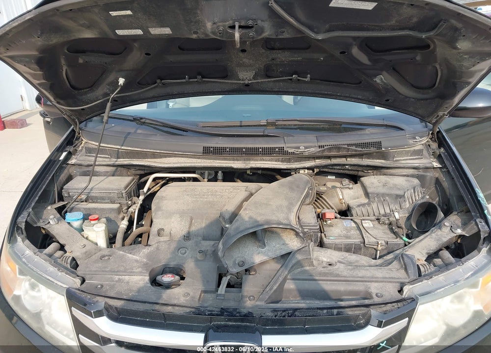 2015 HONDA ODYSSEY EX-L VIN: 5FNRL5H69FB127568