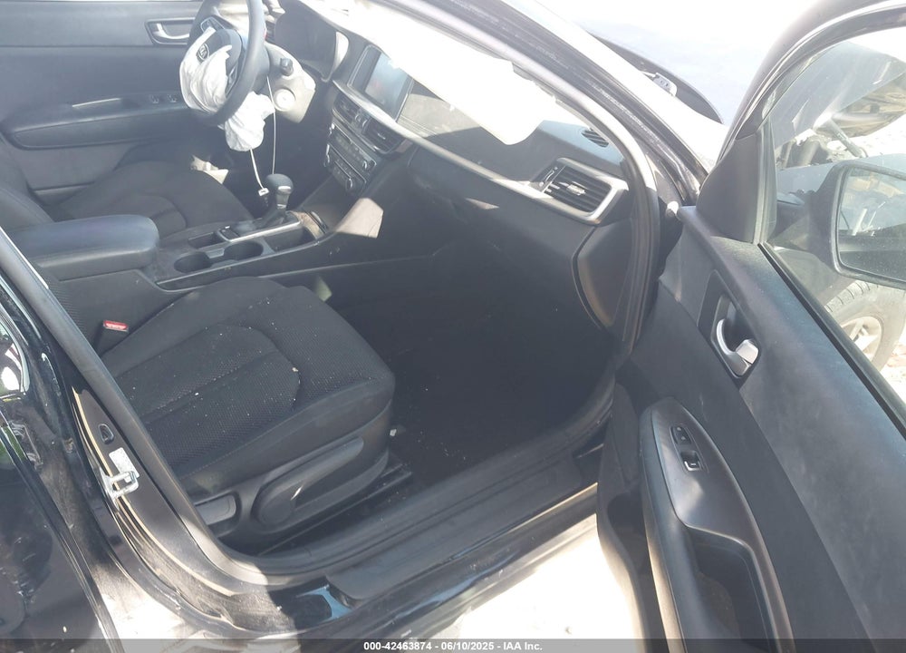 2020 KIA OPTIMA VIN: 5XXGT4L3XLG388554