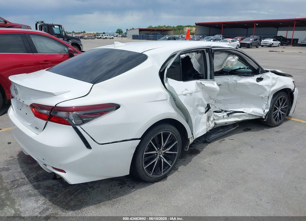 2021 TOYOTA CAMRY SE VIN: 4T1G11AK1MU428624