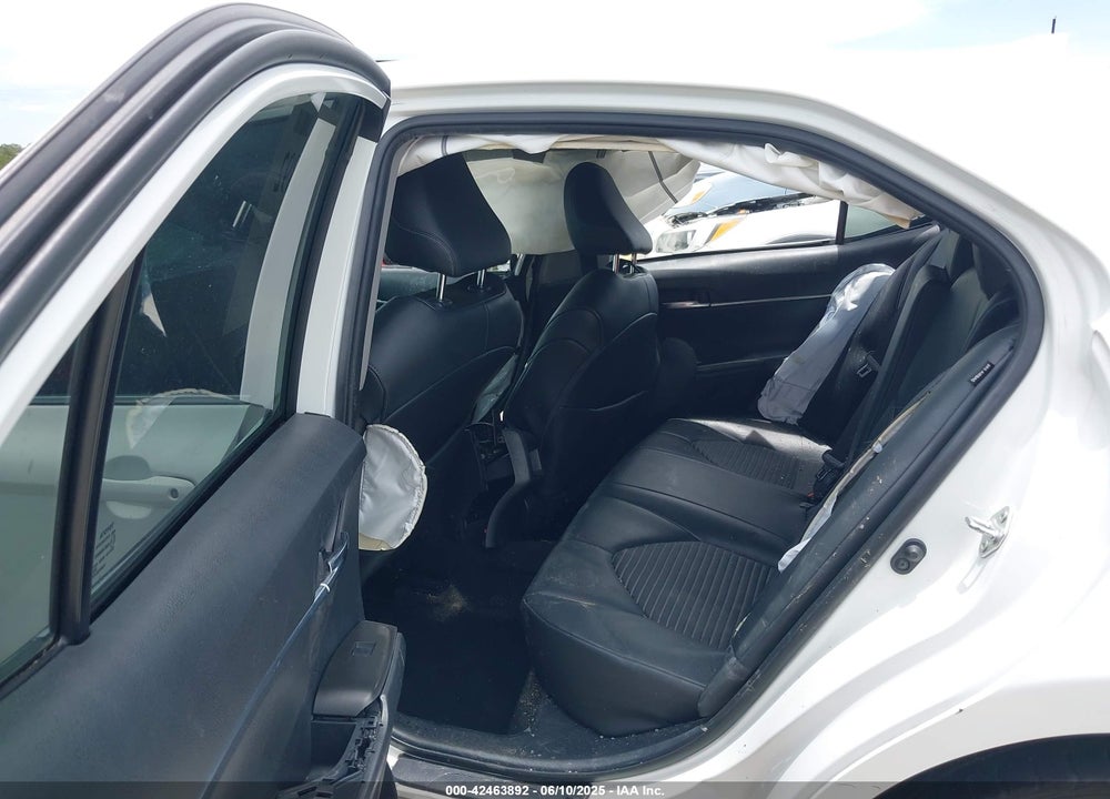 2021 TOYOTA CAMRY SE VIN: 4T1G11AK1MU428624