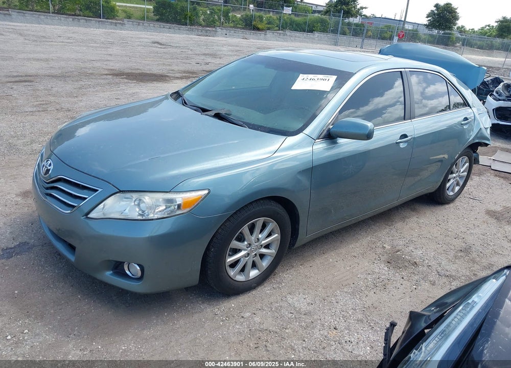 2011 TOYOTA CAMRY XLE VIN: 4T1BF3EK4BU590830