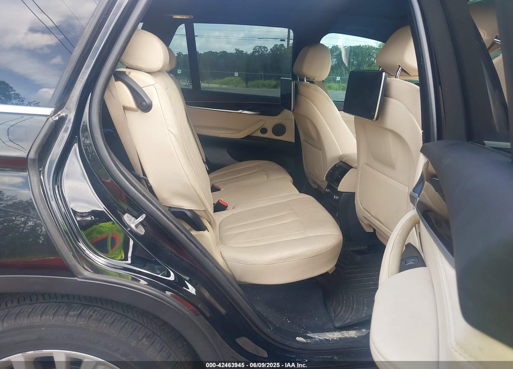 2017 BMW X5 VIN: 5UXKR0C39H0V82808