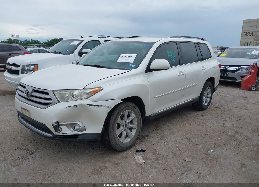 2013 TOYOTA HIGHLANDER VIN: 5TDZA3EH3DS043013