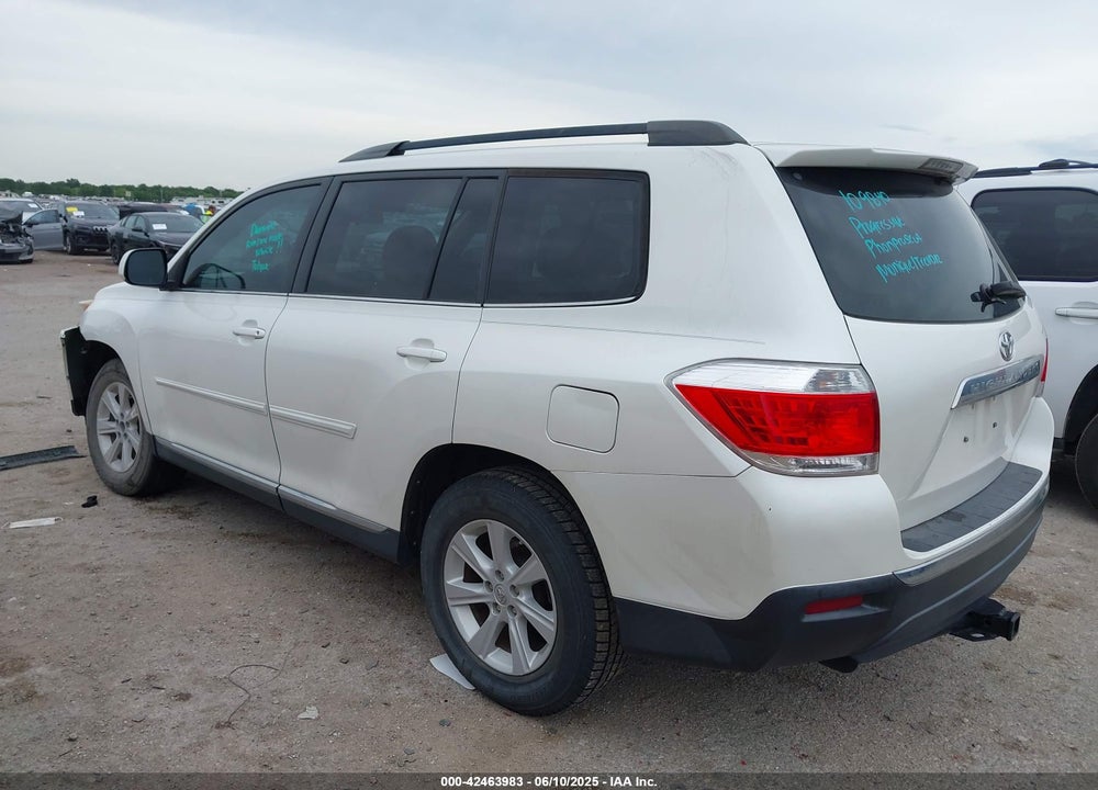 2013 TOYOTA HIGHLANDER VIN: 5TDZA3EH3DS043013