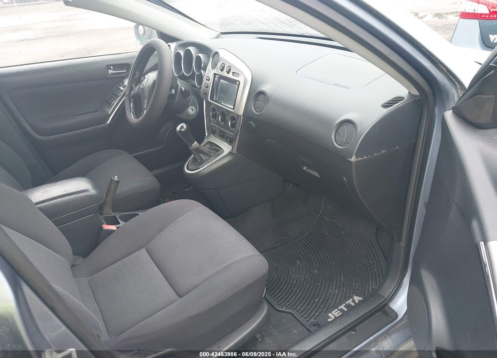 2003 TOYOTA MATRIX XRS VIN: 2T1KY32E23C024855