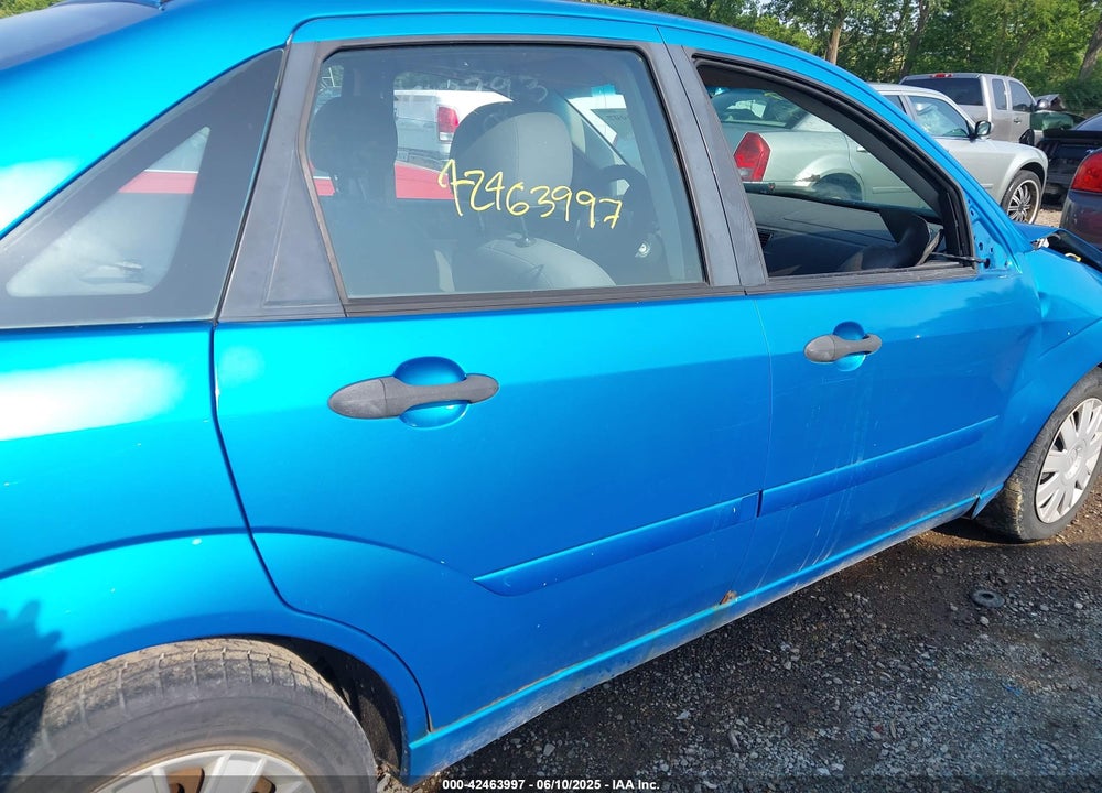 2007 FORD FOCUS VIN: 1FAFP34N97W102293