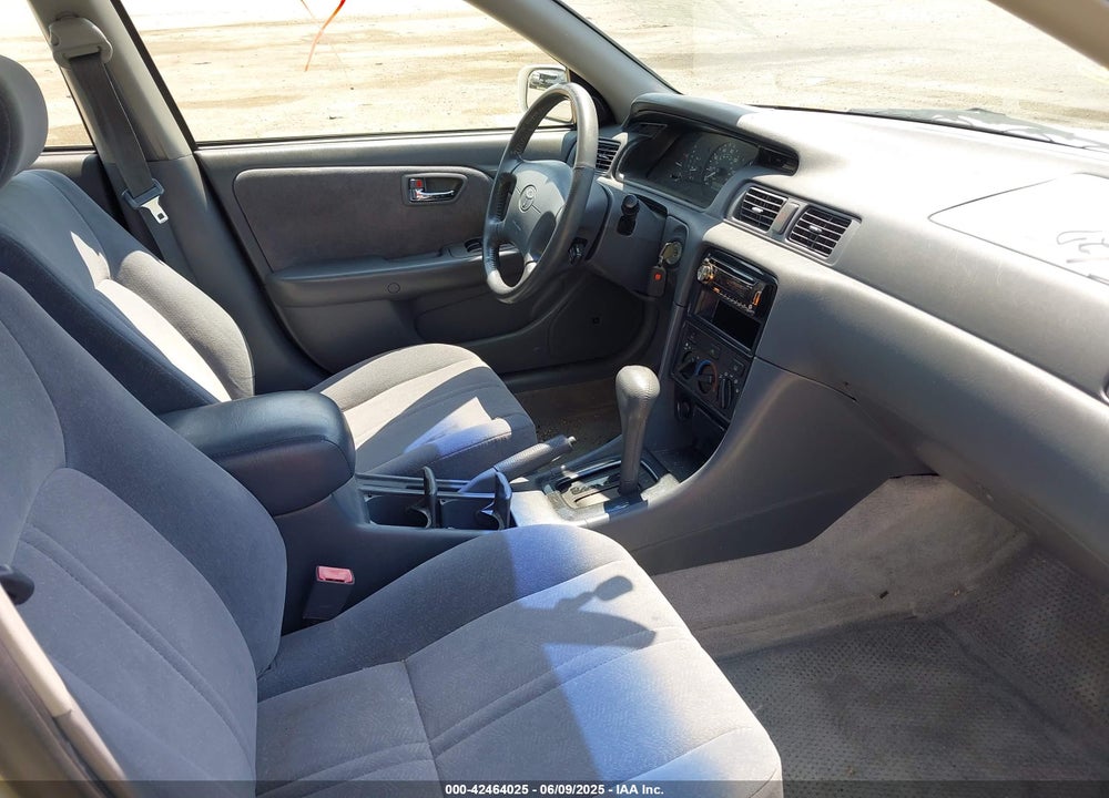 2001 TOYOTA CAMRY VIN: JT2BF22K510298959