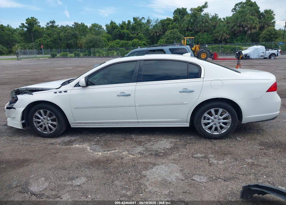 2011 BUICK LUCERNE VIN: 1G4HC5EM0BU118995