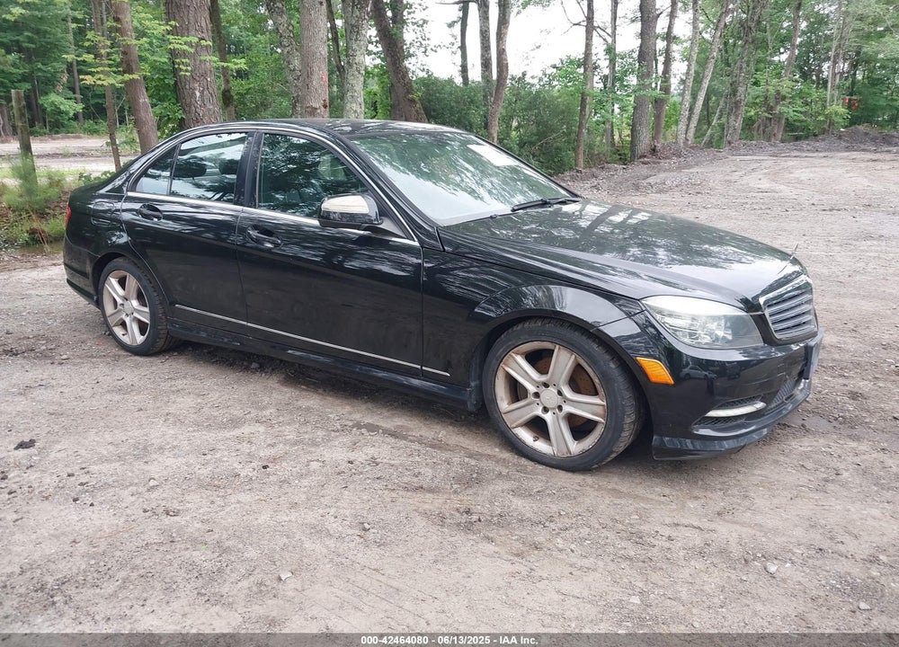 2011 MERCEDES-BENZ C 300 LUXURY 4MATIC/SPORT 4MATIC VIN: WDDGF8BB7BR176073