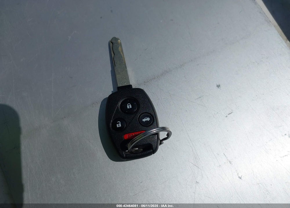 2012 HONDA CIVIC VIN: 2HGFB2F51CH568519