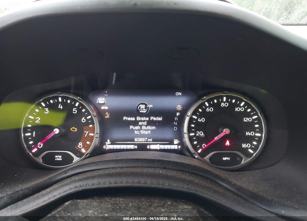 2021 JEEP RENEGADE LATITUDE FWD VIN: ZACNJCBB4MPM68233