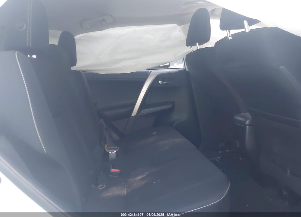 2018 TOYOTA RAV4 VIN: JTMWFREV4JJ188177
