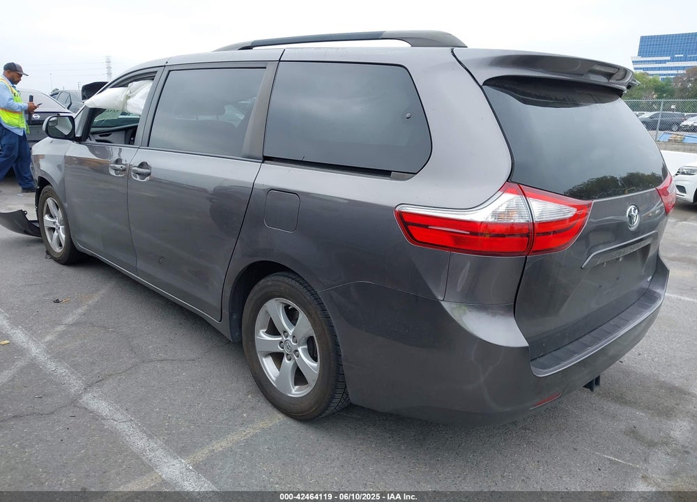 2015 TOYOTA SIENNA VIN: 5TDKK3DC5FS606862