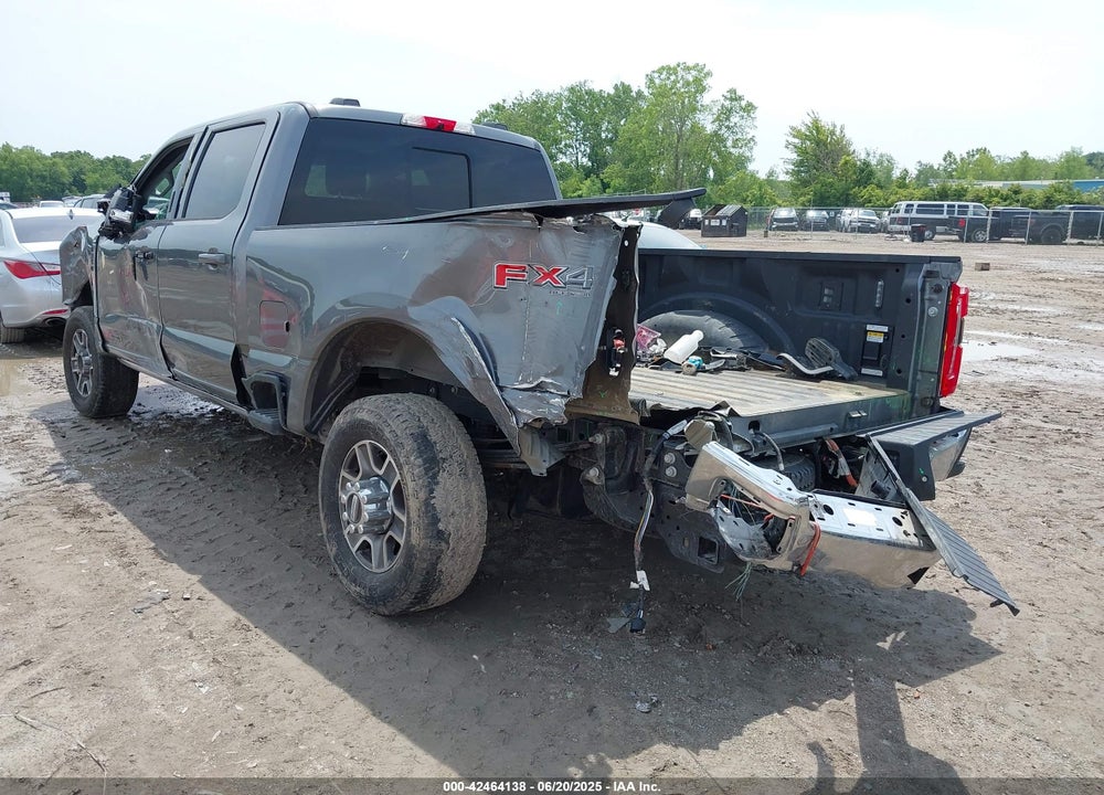 2024 FORD F-350 LARIAT VIN: 1FT8W3BM4REE29337