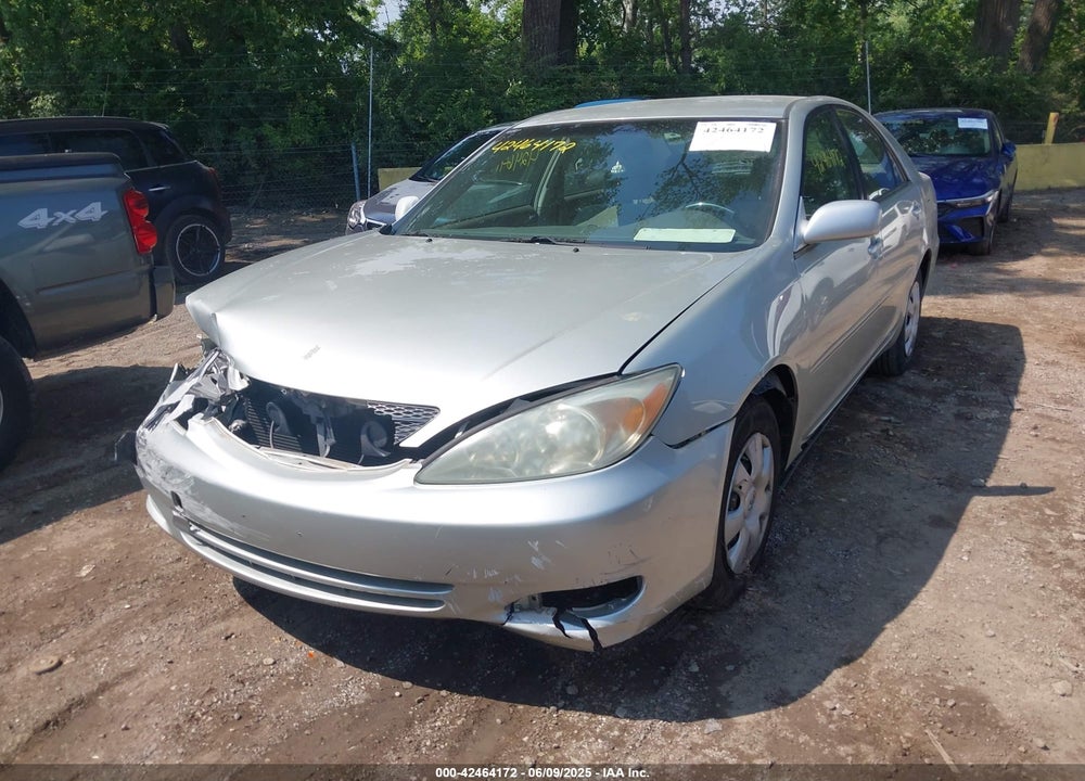 2002 TOYOTA CAMRY LE VIN: JTDBE32K520115478