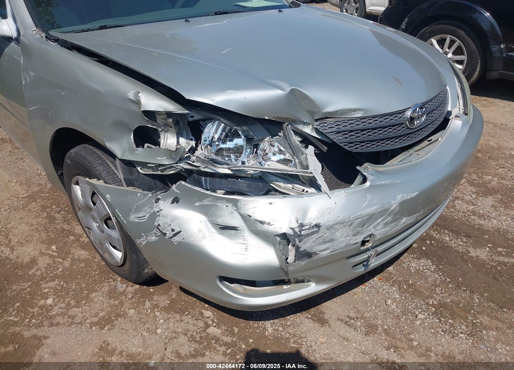 2002 TOYOTA CAMRY LE VIN: JTDBE32K520115478