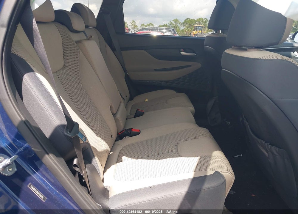 2021 HYUNDAI SANTA FE VIN: 5NMS24AJ8MH336096