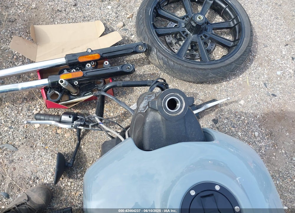 2024 INDIAN MOTORCYCLE CO. SCOUT ROGUE SIXTY ABS VIN: 56KMTC114R3200161
