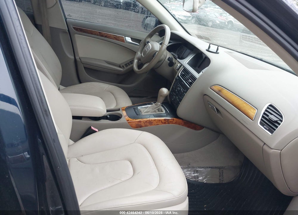 2011 AUDI A4 VIN: WAUAFAFL7BN049354