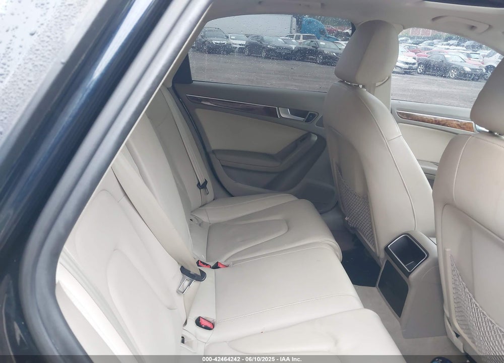 2011 AUDI A4 VIN: WAUAFAFL7BN049354