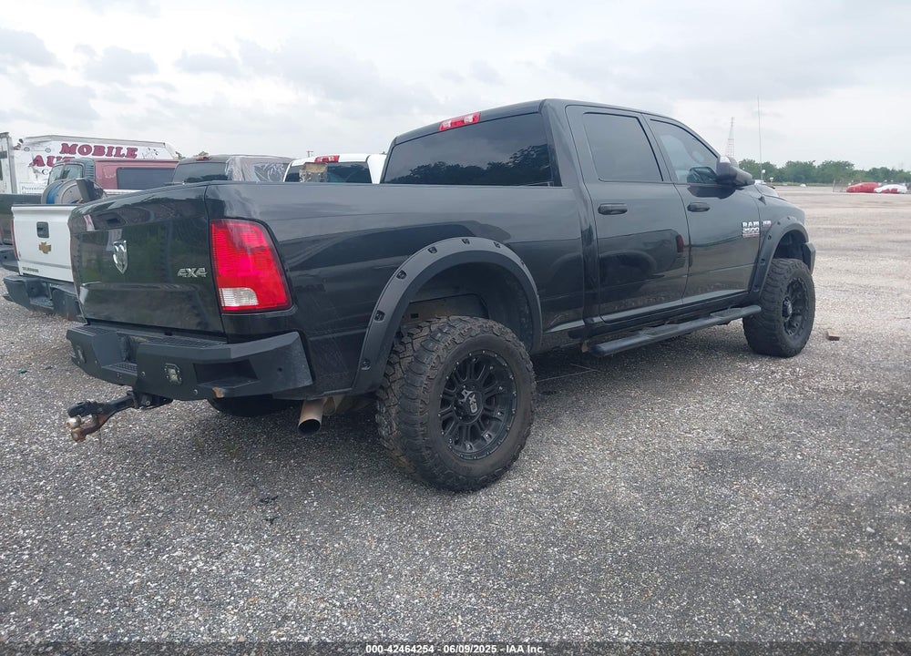 2016 RAM 2500 TRADESMAN VIN: 3C6UR5CJ7GG324732