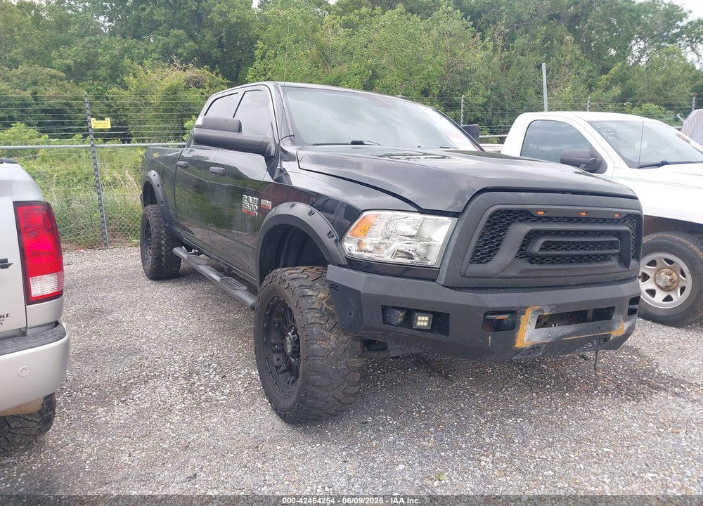 2016 RAM 2500 TRADESMAN VIN: 3C6UR5CJ7GG324732