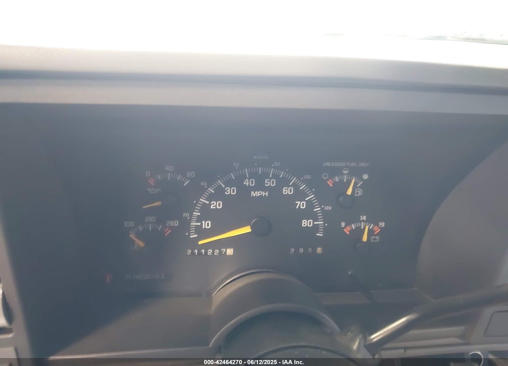 1994 CHEVROLET GMT-400 K2500 VIN: 1GCGK29N6RE172715