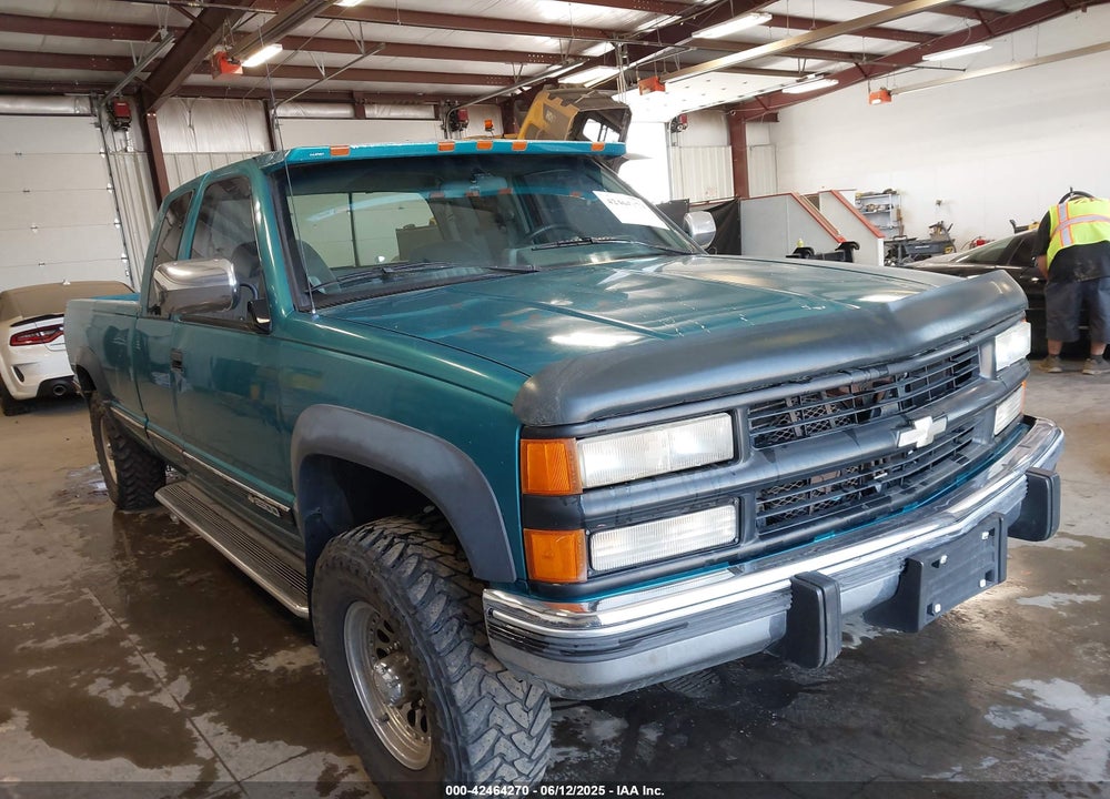 1994 CHEVROLET GMT-400 K2500 VIN: 1GCGK29N6RE172715