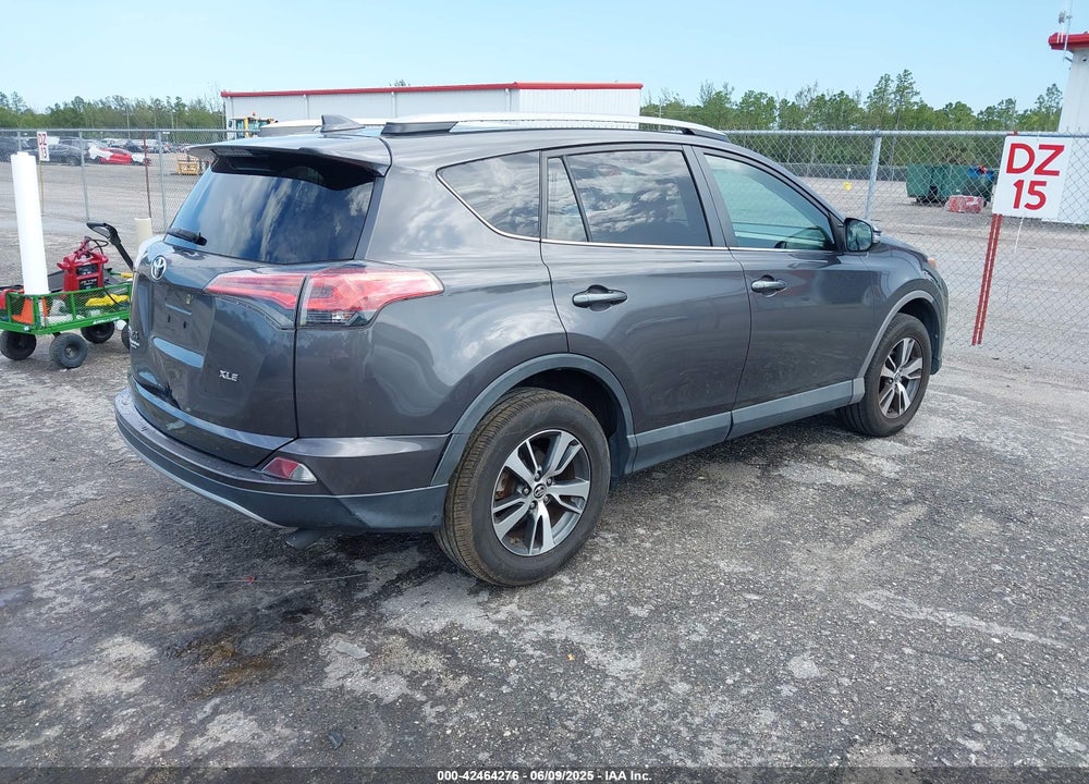 2017 TOYOTA RAV4 XLE VIN: 2T3WFREV7HW394783