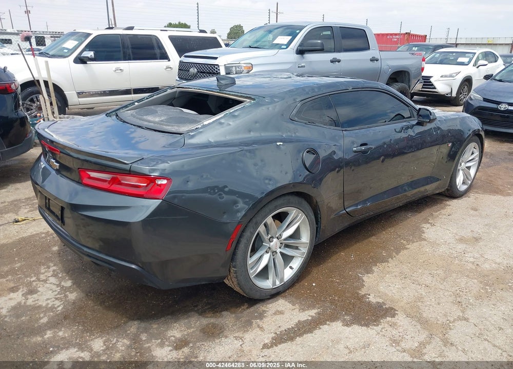 2018 CHEVROLET CAMARO VIN: 1G1FD1RS7J0140128