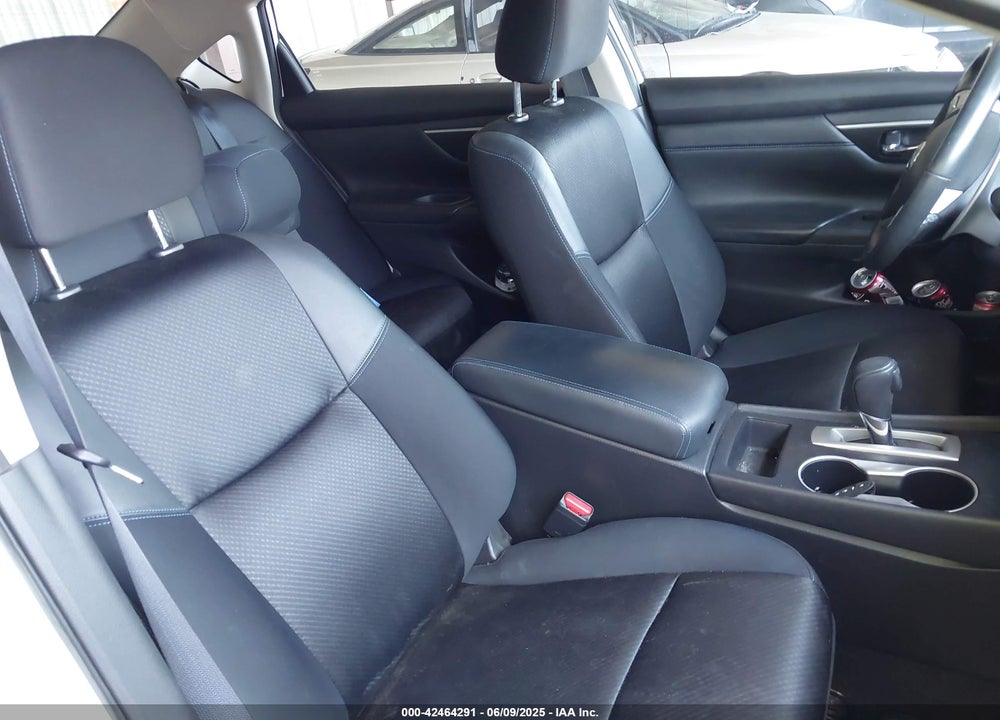 2016 NISSAN ALTIMA VIN: 1N4BL3AP3GC292626