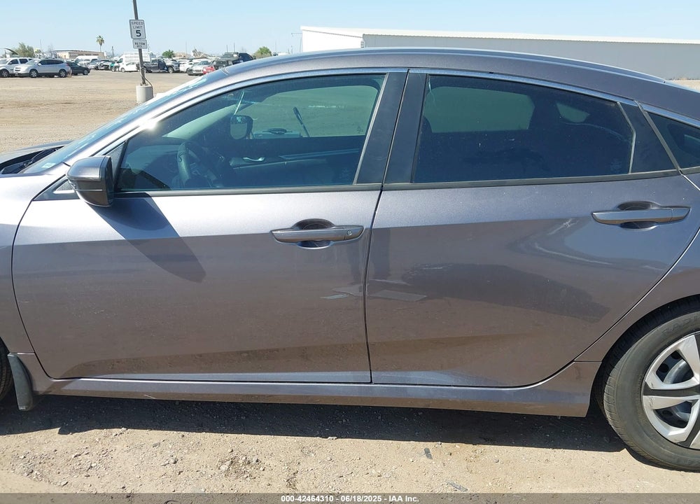 2016 HONDA CIVIC VIN: 19XFC2F51GE014880