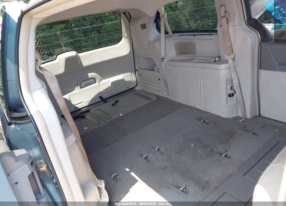 2008 CHRYSLER TOWN & COUNTRY TOURING VIN: 2A8HR54P28R760003