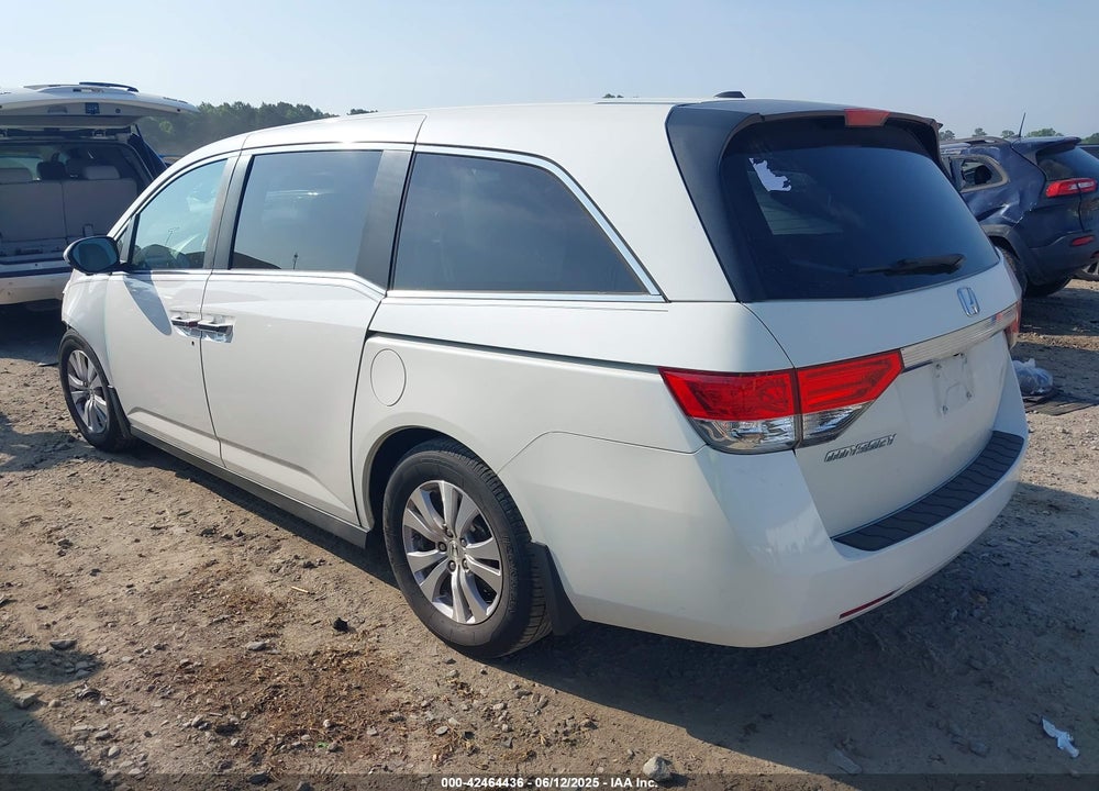2015 HONDA ODYSSEY VIN: 5FNRL5H65FB009372